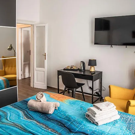 Porpora 109 - comfy flat in Loreto district-2